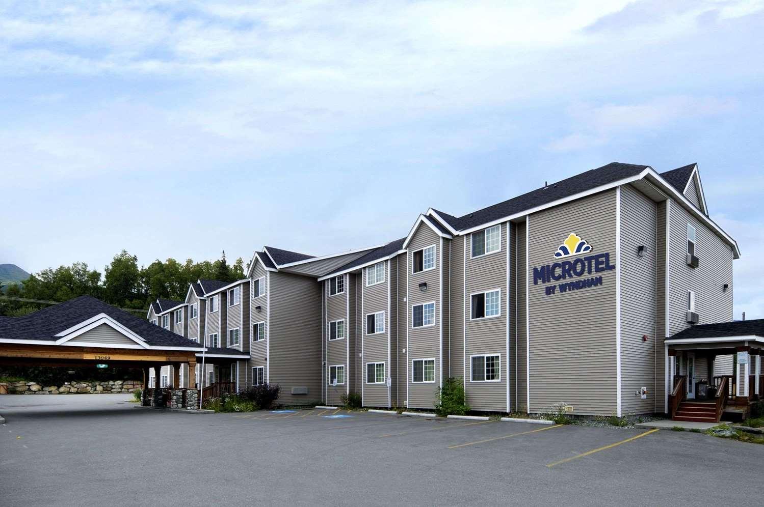 Microtel Inn & Suites by Wyndham Eagle River/Anchorage Are in Eagle River, AK