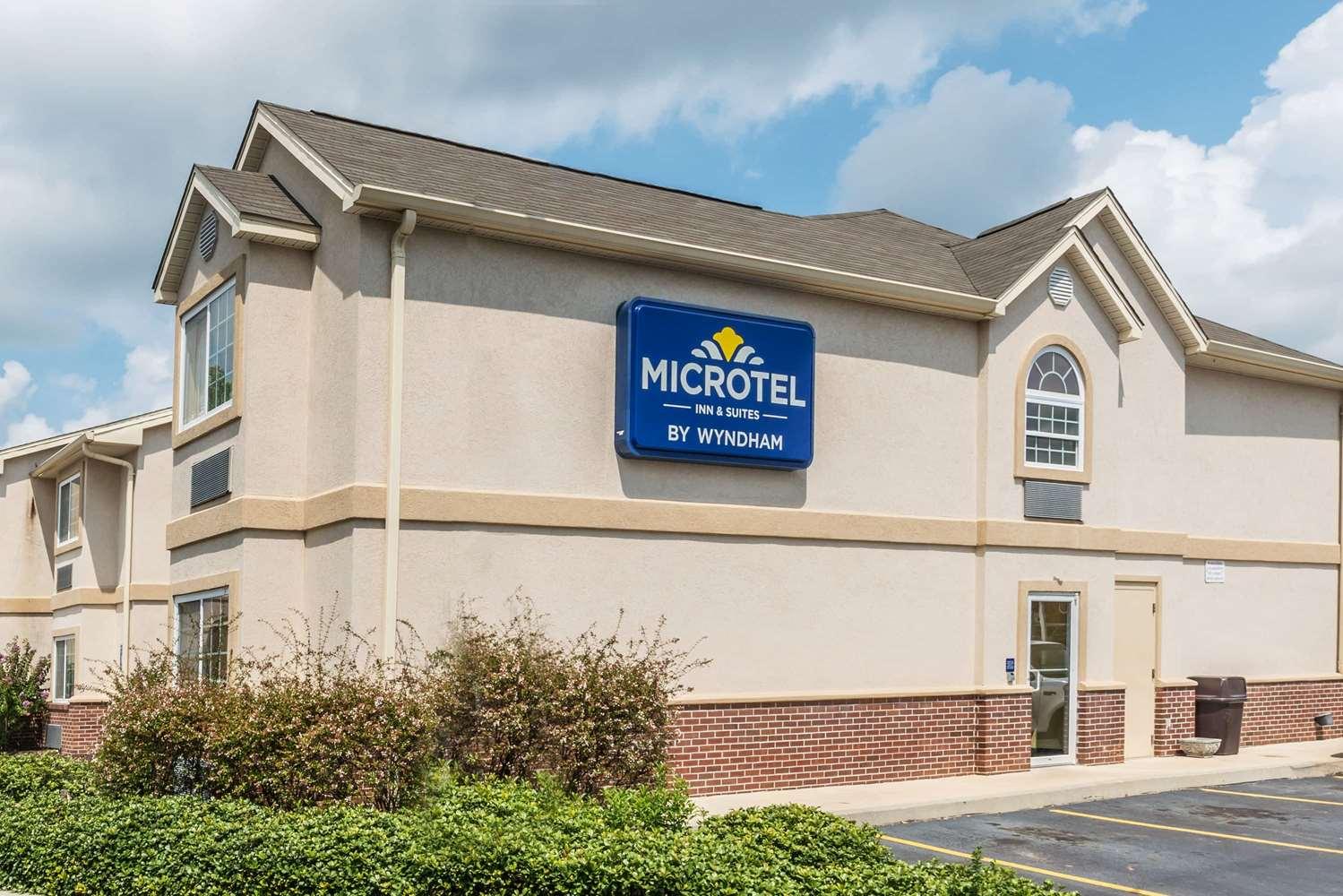 Microtel Inn & Suites by Wyndham Auburn in Auburn, AL