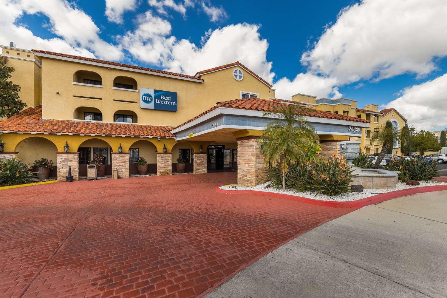 Best Western Moreno Hotel & Suites in Moreno Valley, CA