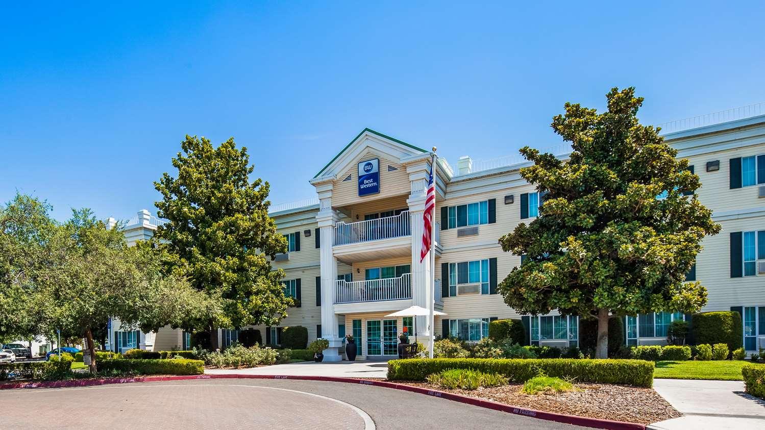 Best Western Clovis Cole in Clovis, CA