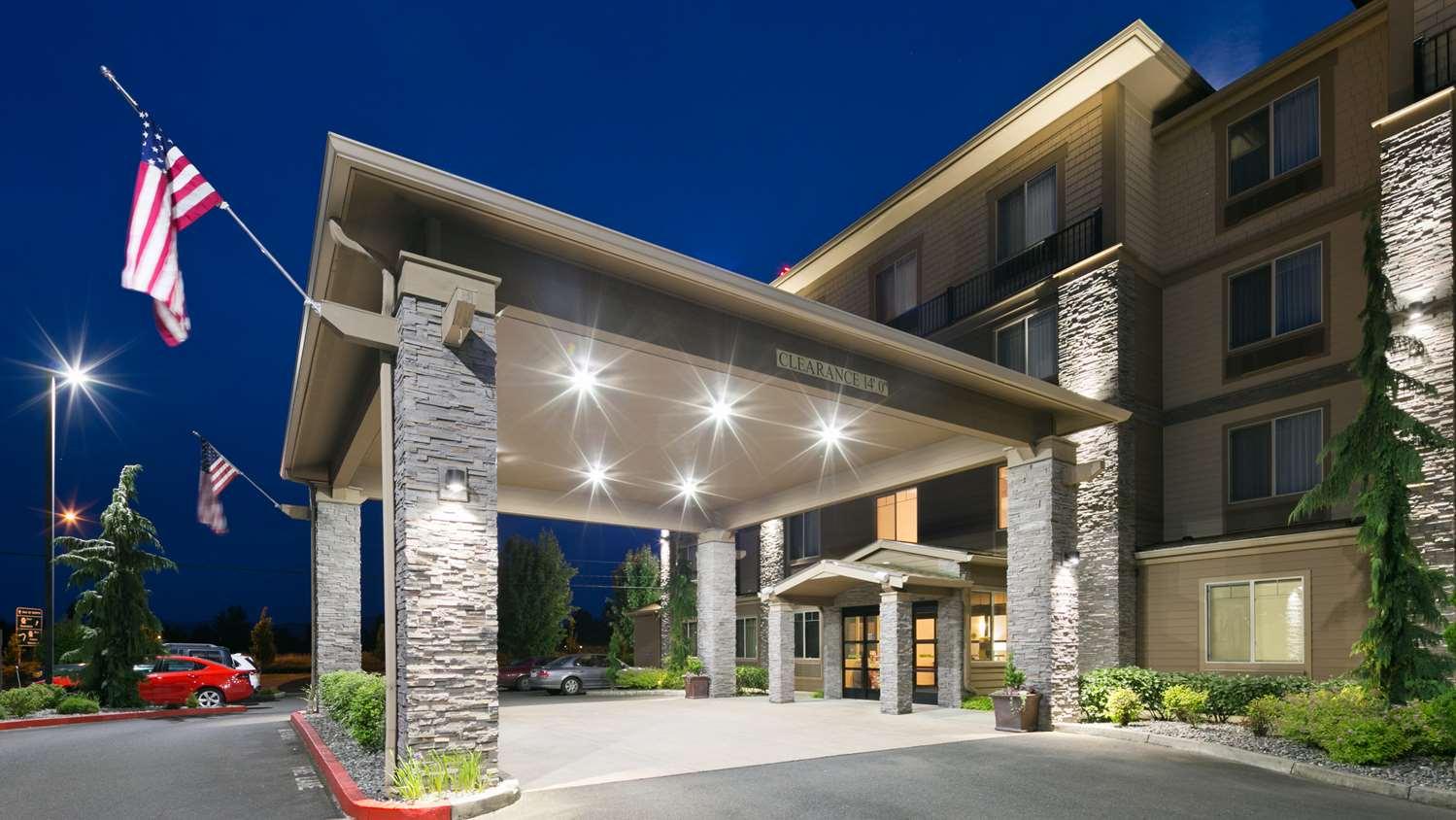 Best Western Plus Port of Camas-Washougal Convention Center in Washougal, WA