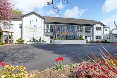 Best Western Premier Heronston Hotel & Spa in Bridgend, GB3