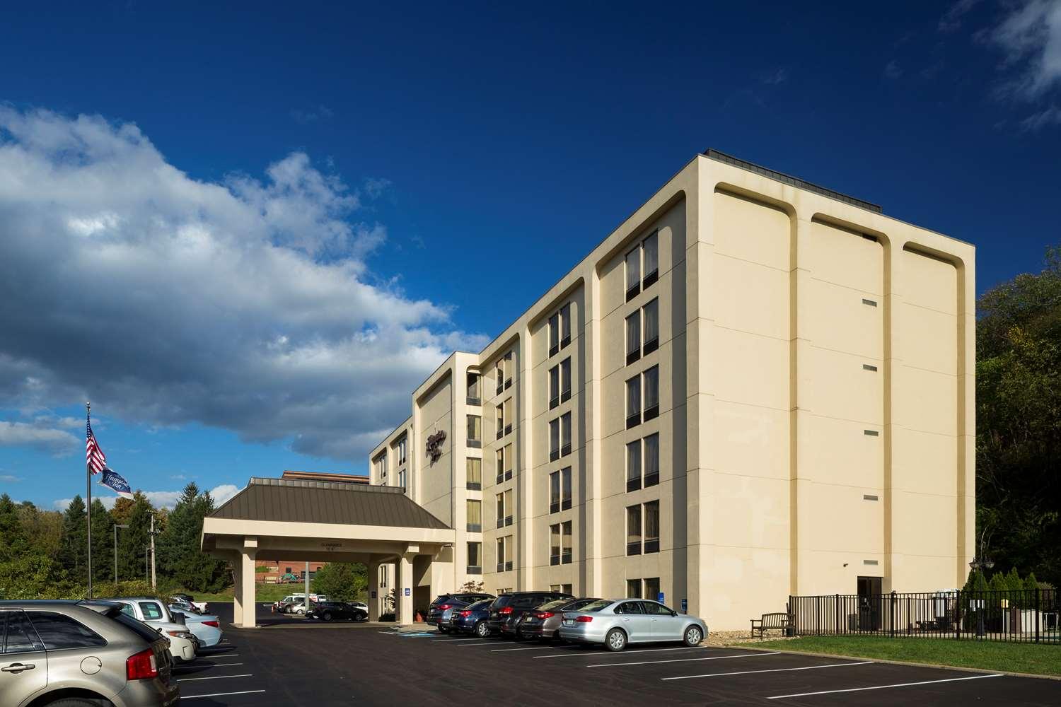 Hampton Inn Pittsburgh/Greentree in Pittsburgh, PA