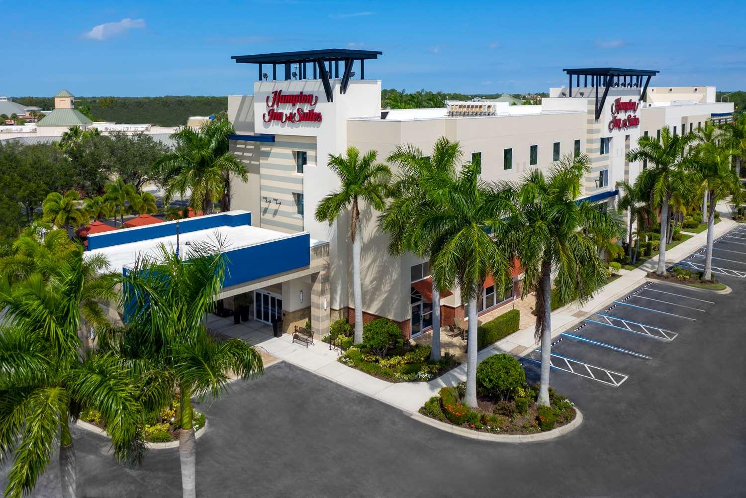 Hampton Inn & Suites Sarasota/Lakewood Ranch in Sarasota, FL