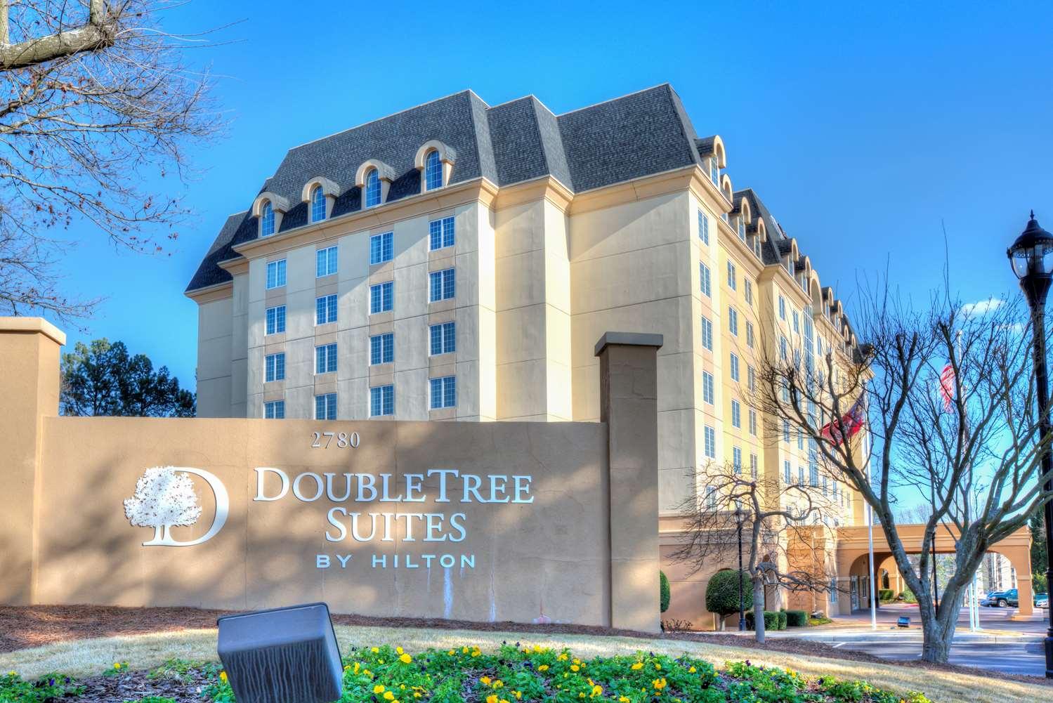 Doubletree Suites by Hilton at The Battery Atlanta in Atlanta, GA