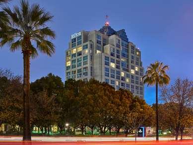 Hilton Los Angeles North/Glendale/Pasadena/Burbank area in Glendale, CA