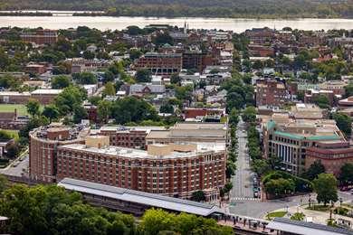 Alexandria, VA의 Hilton Alexandria Old Town