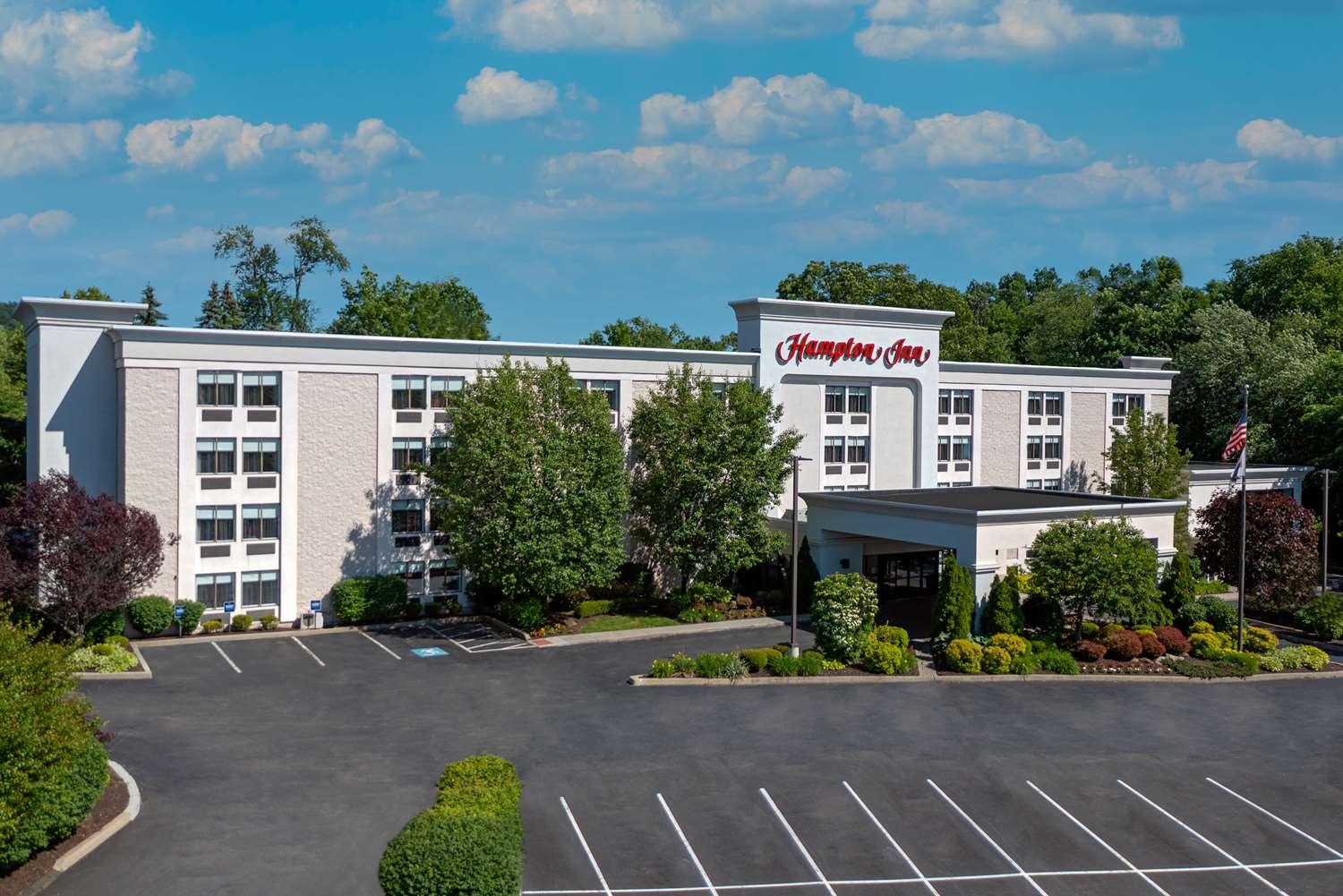 Hampton Inn Danbury in Danbury, CT