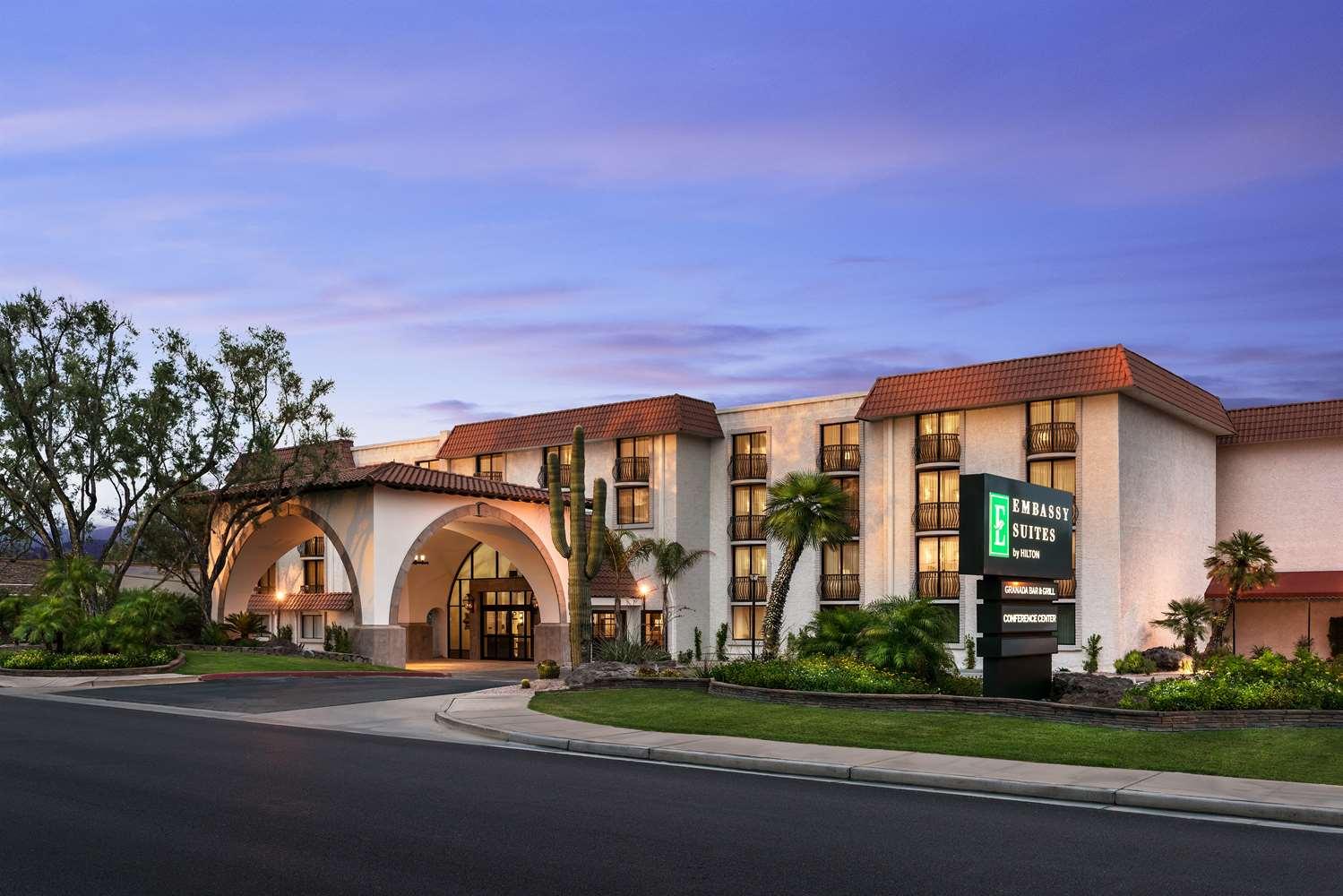 Embassy Suites by Hilton Scottsdale Resort in 斯科茨代尔, AZ