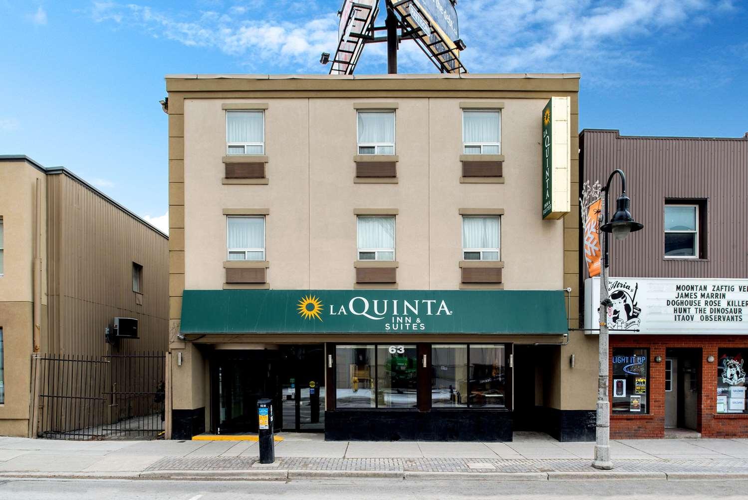 La Quinta Inn & Suites by Wyndham Oshawa in Oshawa, ON