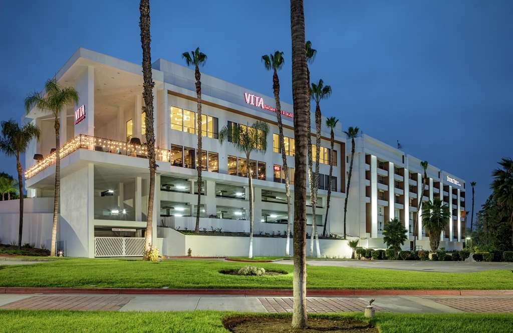 DoubleTree by Hilton Pomona image