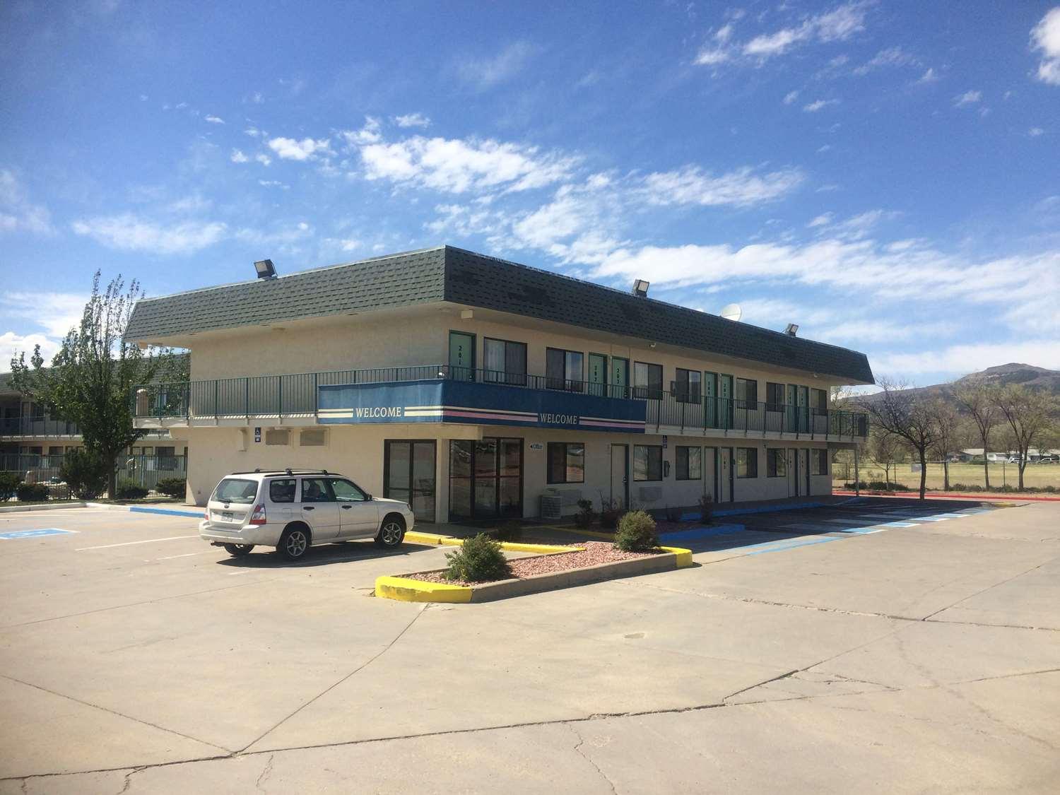 Travelodge by Wyndham Raton in Raton, NM