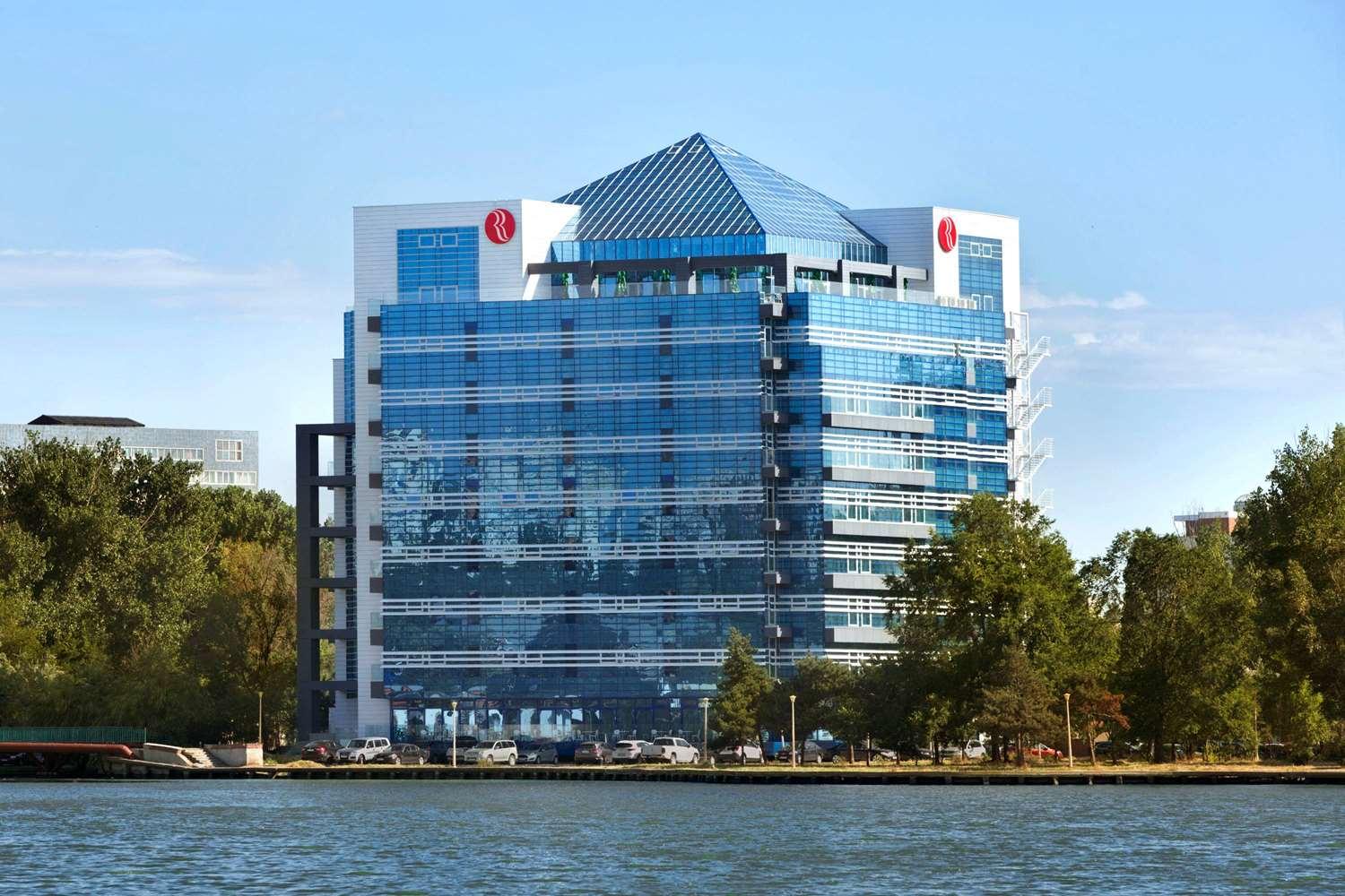 Ramada by Wyndham Constanta in Constanta, RO