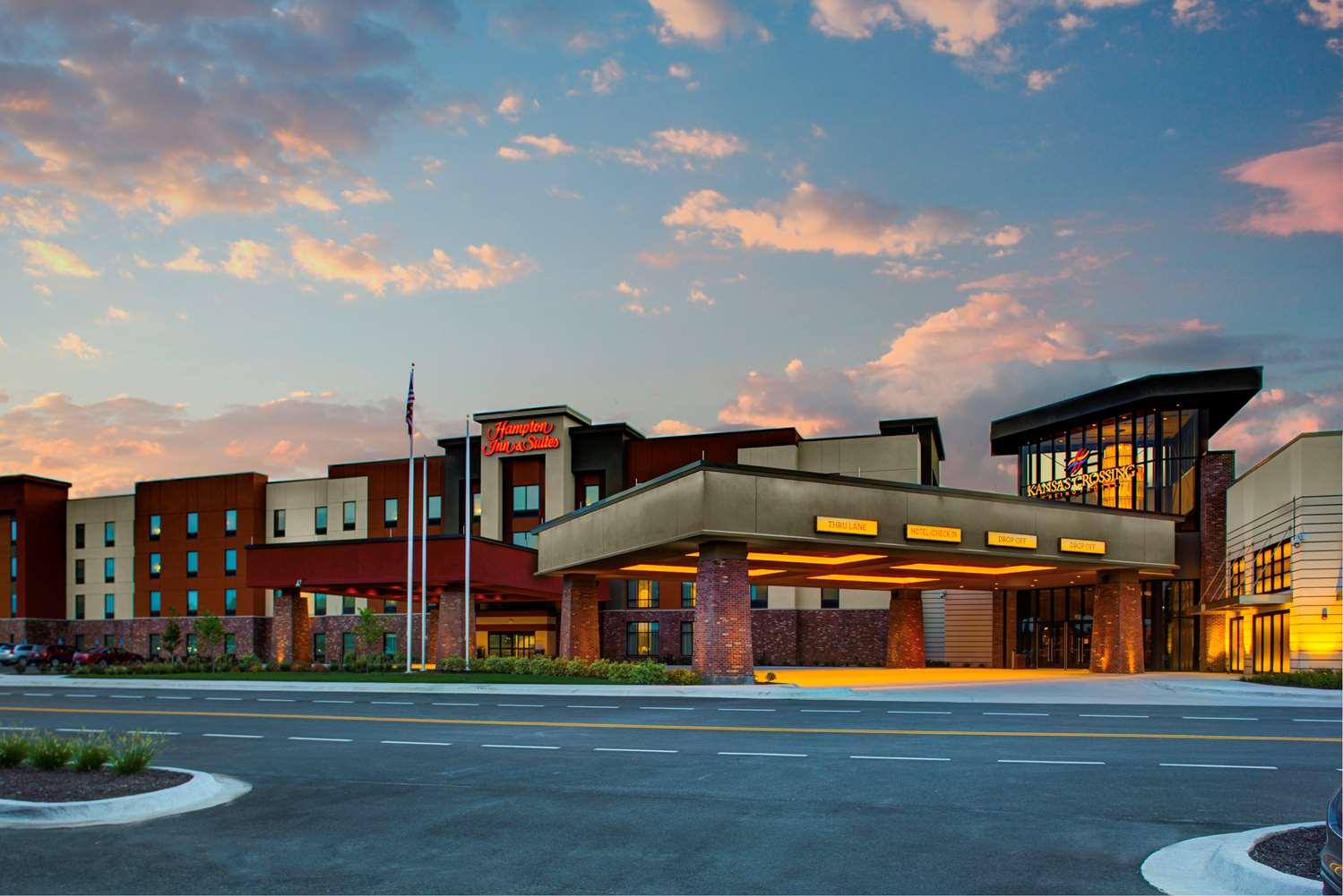 Hampton Inn & Suites Pittsburg Kansas Crossing in Pittsburg, KS