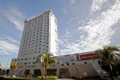 TRYP by Wyndham Mall of Asia Manila in Manila, PH