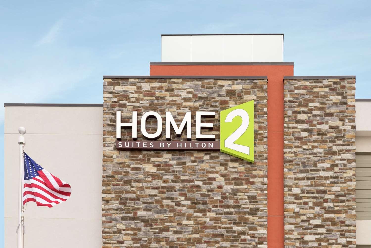 Home2 Suites by Hilton Leavenworth Downtown in Leavenworth, KS