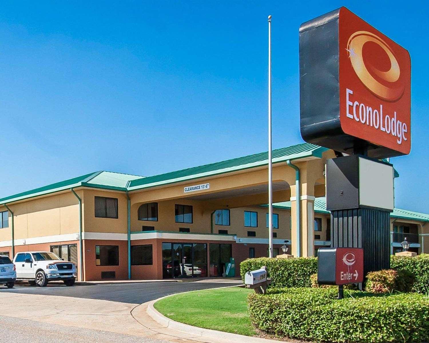 Econo Lodge Prattville in Prattville, AL