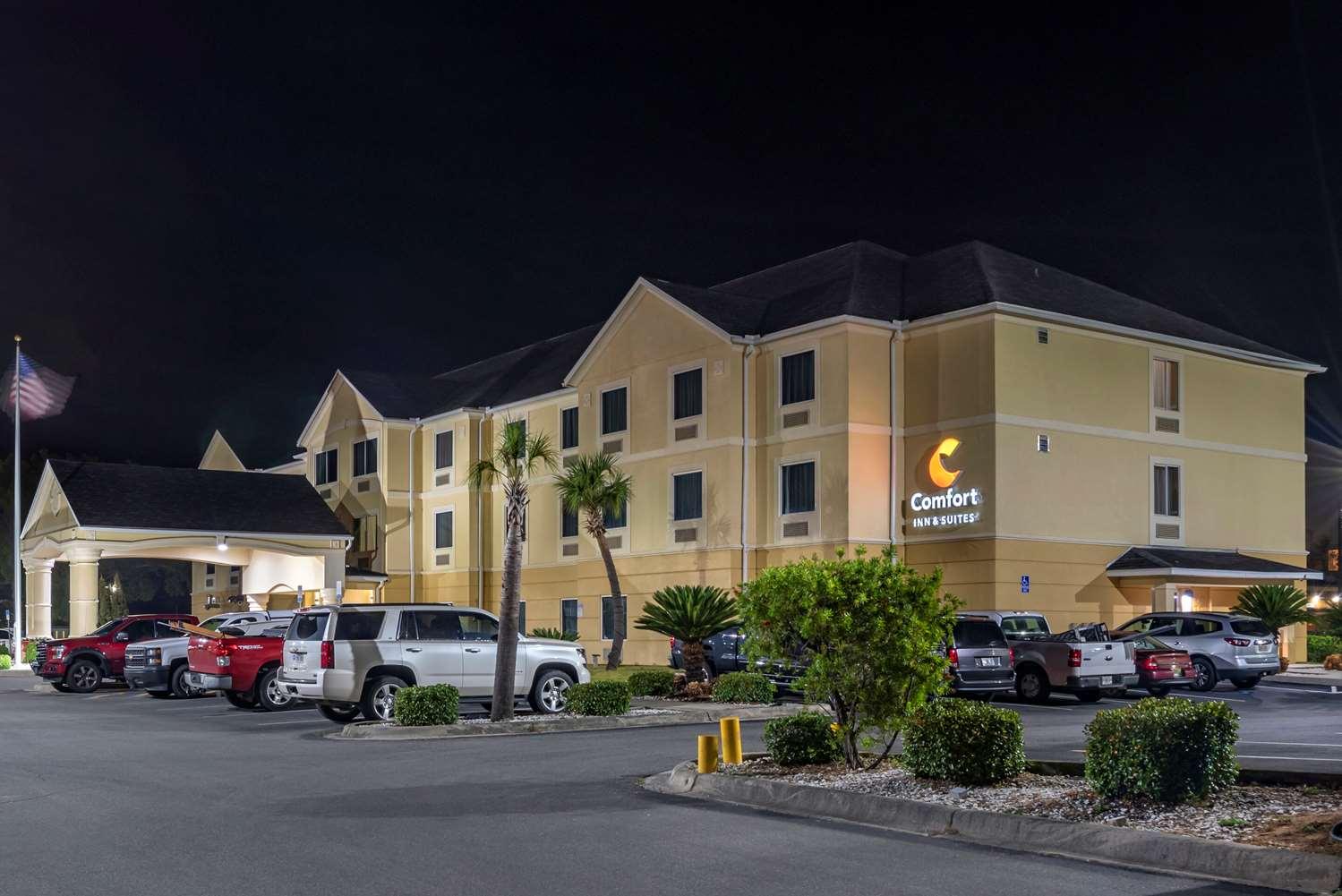 Comfort Inn and Suites Marianna in Marianna, FL