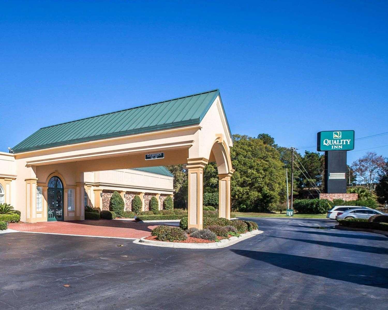 Quality Inn Richmond Hill - Savannah I-95 in Richmond Hill, GA