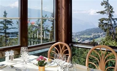 Hotel-Restaurant Le Mont-Paisible in Crans-Montana, CH