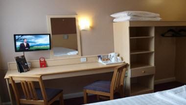 Wynnstay Arms Hotel in Wrexham, GB3