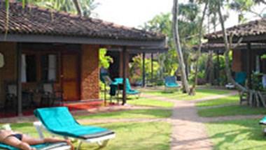 Sribudhasa Hotel Club Paradise in Bentota, LK