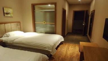 Super 8 Hotel Changchun Yi Qi Che Bai in Changchun, CN