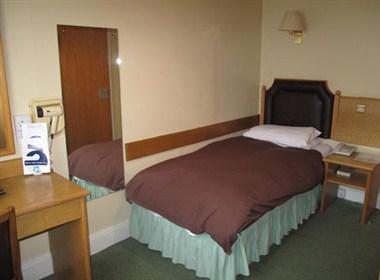 Sandringham Hotel in Cardiff, GB3