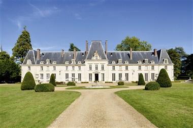 Chateauform Chateau de Mareil-le-Guyon in Versailles, FR