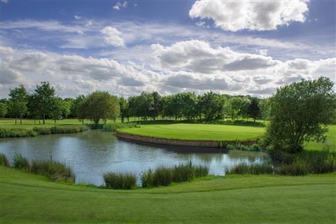 The Stratford Park Hotel & Golf Club in Stratford-upon-Avon, GB1