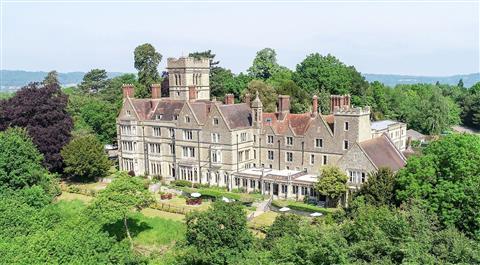 Hand Picked Nutfield Priory Hotel & Spa in Redhill, GB1