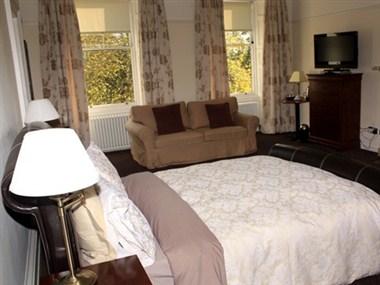 Ashtree House Hotel in Paisley, GB2