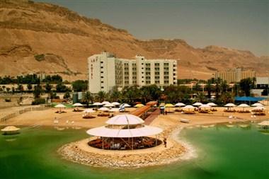 Lot Spa Dead Sea Hotel in Ein Bokek, IL