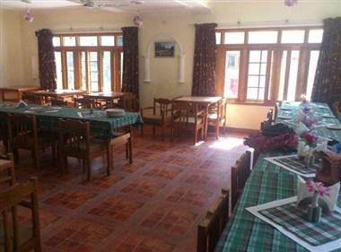 Hotel Abshar in Pahalgam, IN