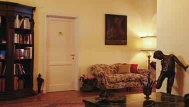 Luna Caprese Bed & Breakfast in Naples, IT