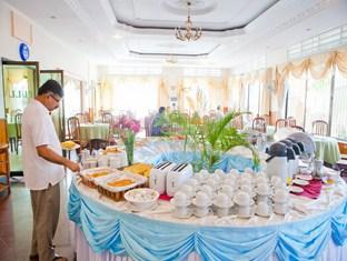 Golden Sand Hotel in Sihanoukville, KH