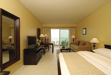 Movenpick Hotel & Resort Al Bida'A Kuwait in Kuwait City, KW