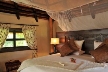Three Cities Thorntree River Lodge in Livingstone, ZM