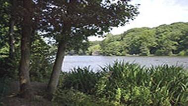 Newmillerdam Boathouse at Newmillerdam Country Park in Wakefield, GB1