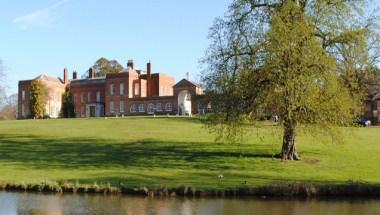 Braxted Park Estate in Witham, GB1