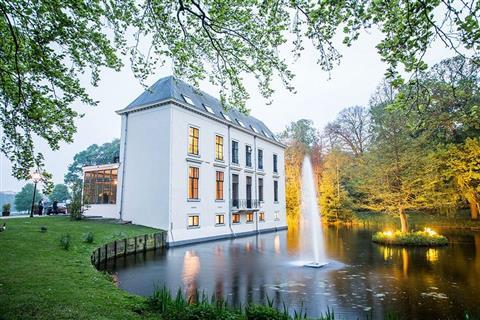 Landgoed te Werve in Rijswijk, NL