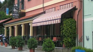 The Antica Locanda Luigina hotel in Carrodano, IT