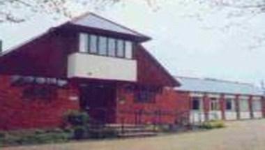 Beckley Village Center in Rye, GB1