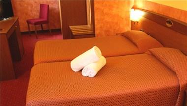 Hotel Majestic in San Giuliano Milanese, IT