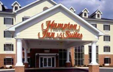 Hampton Inn & Suites State College at Williamsburg Square in State College, PA