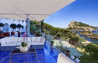 Strand Hotel Delfini in Ischia, IT