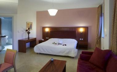 Parnis Palace Hotel Suites in Acharnes, GR
