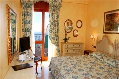 Hotel Porto Roca in Monterosso al Mare, IT