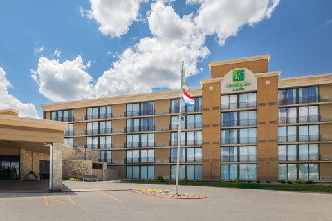 Holiday Inn & Suites Des Moines-Northwest in Urbandale, IA