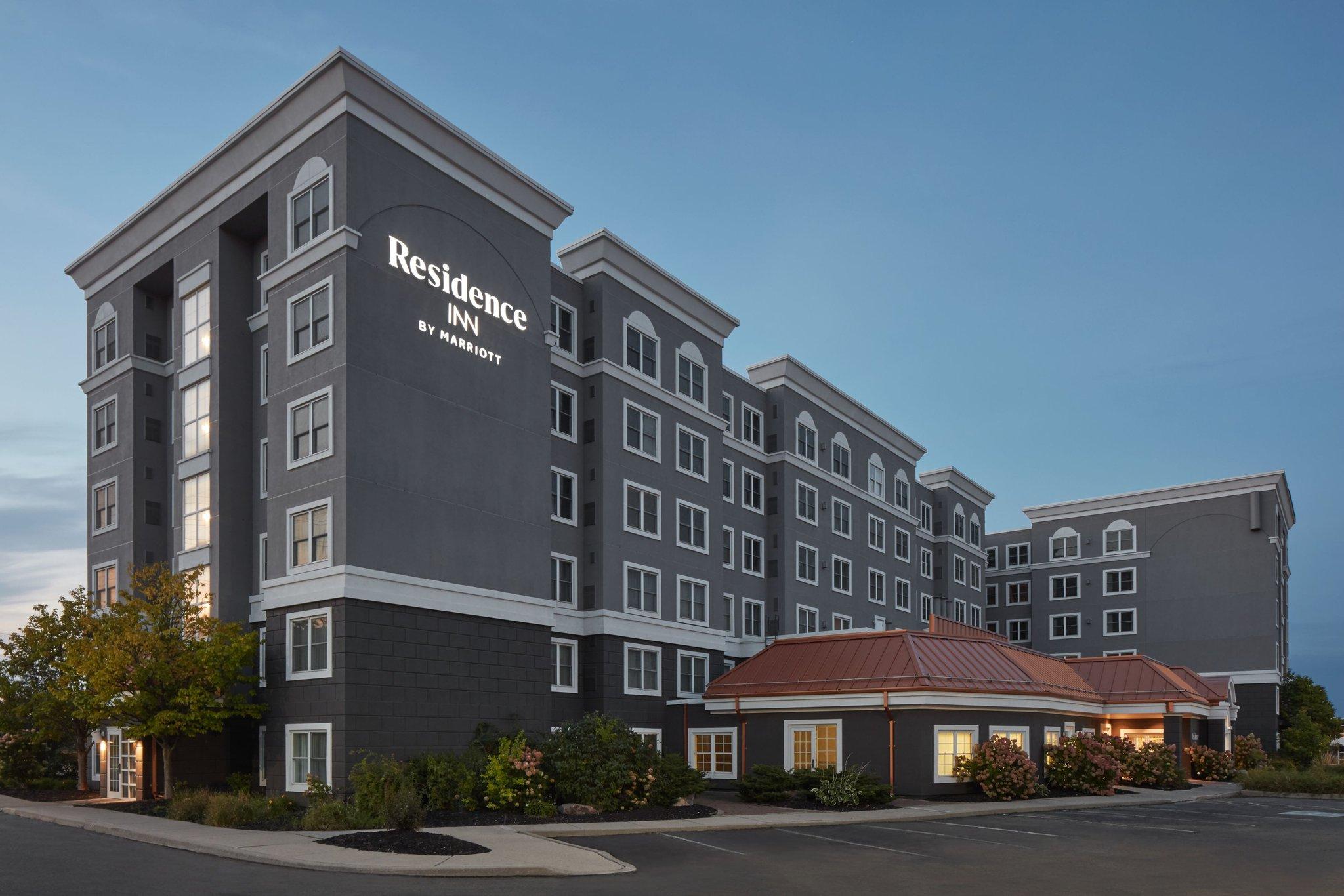 Residence Inn Mississauga-Airport Corporate Centre West in Mississauga, ON